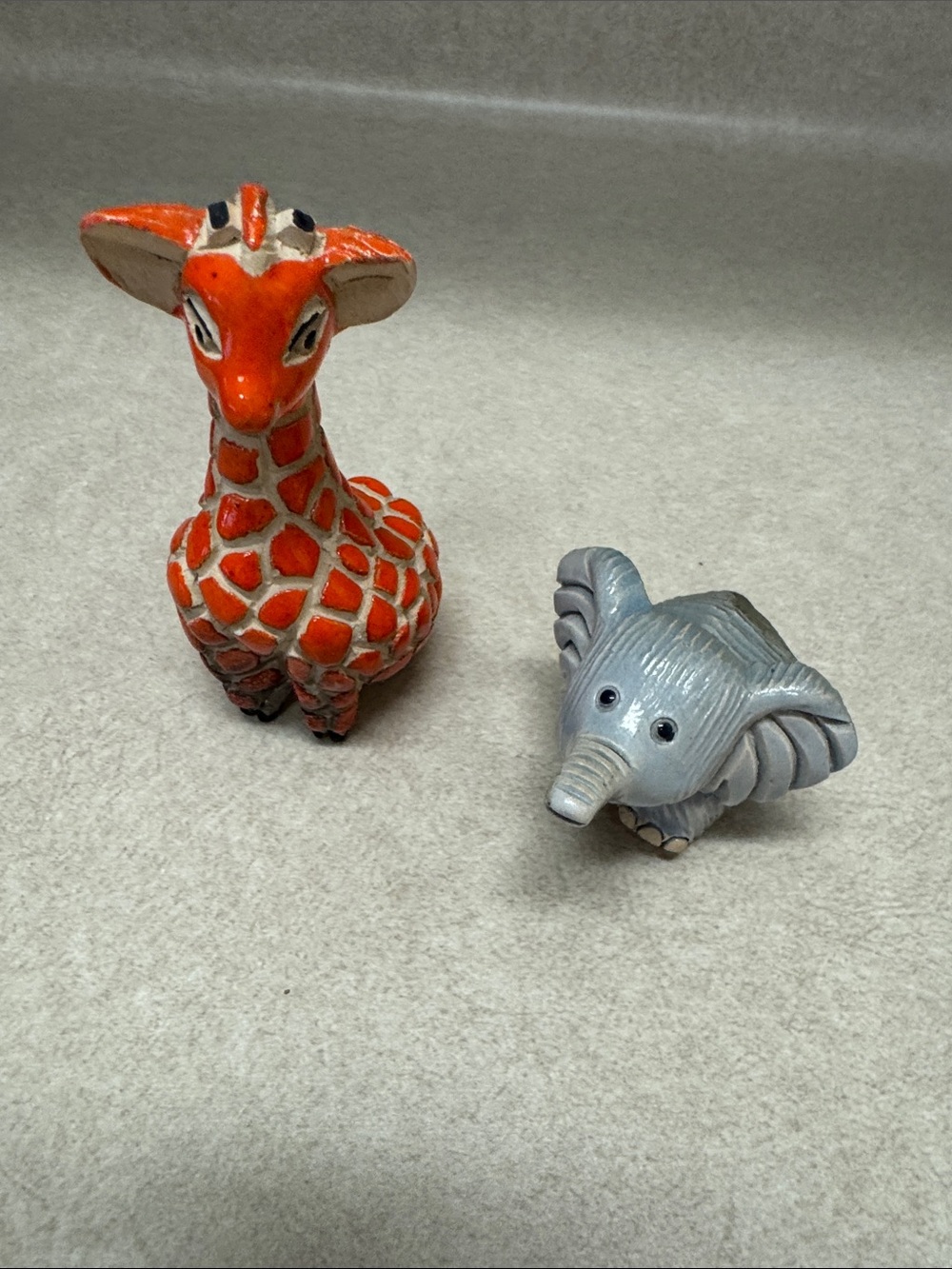 Artesian baby giraffe and baby line